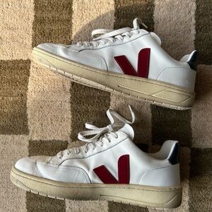 Veja Men's V-12 Leather Sneakers